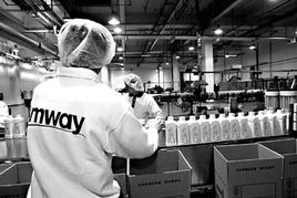 安利2005年業(yè)績突破180億，日用品互聯(lián)網(wǎng)銷售牌照申請準(zhǔn)備就緒